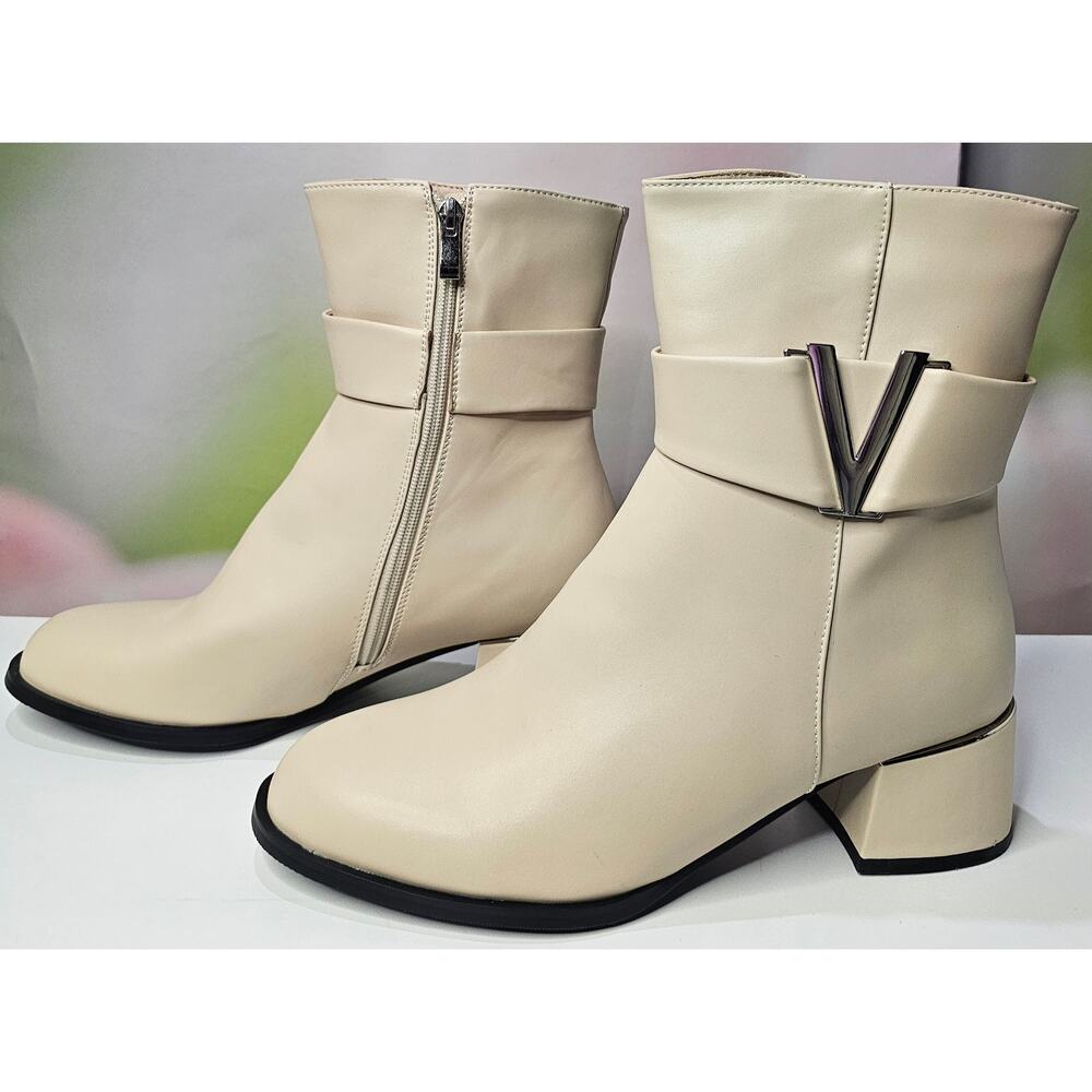 Vaila Cadence Women's Block Heel Almond Toe Booties Size 11  Beige NWT